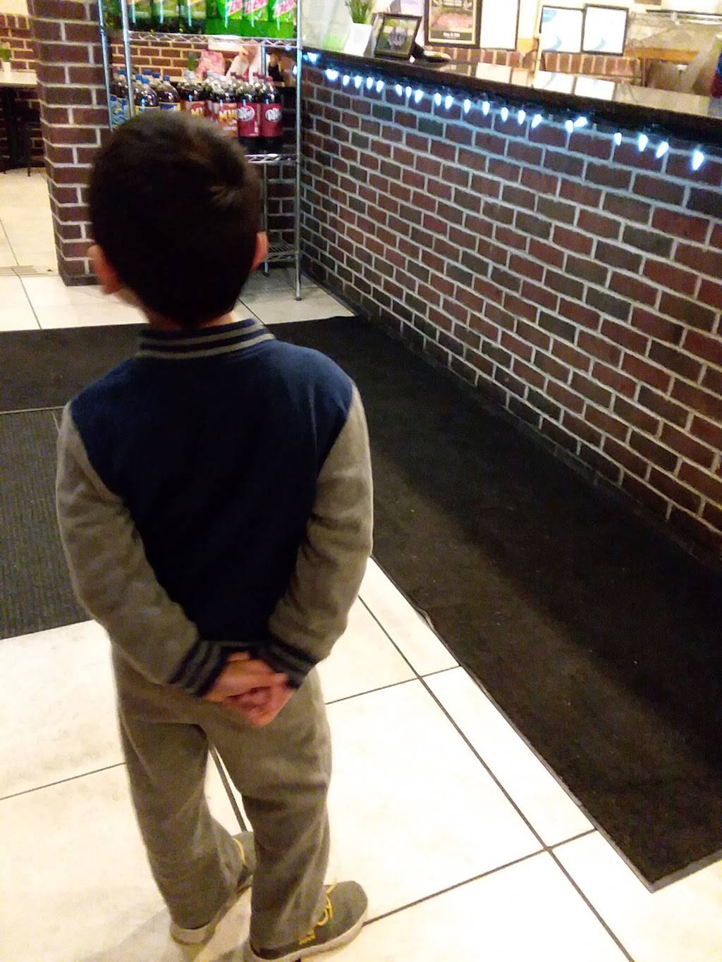 Roccos Pizza | restaurant | 301 Main St, York Springs, PA 17372, USA | 7175284706 OR +1 717-528-4706