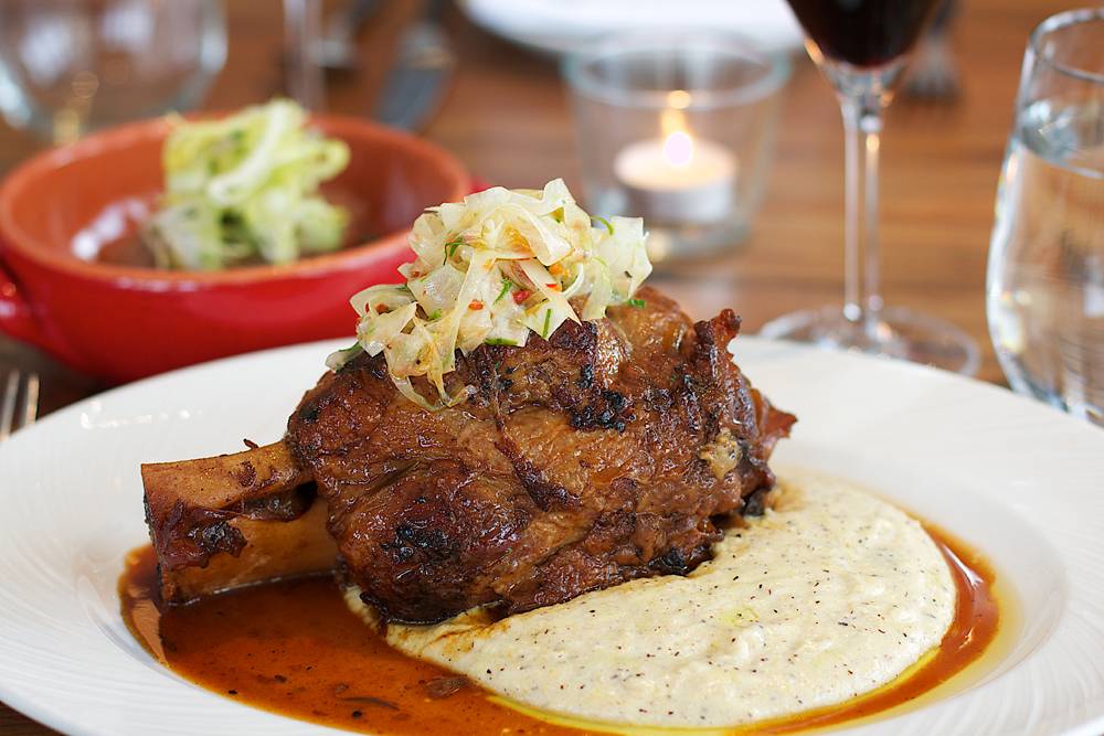 A Mano | restaurant | 2244 Fairmount Ave, Philadelphia, PA 19130, USA | 2152361114 OR +1 215-236-1114