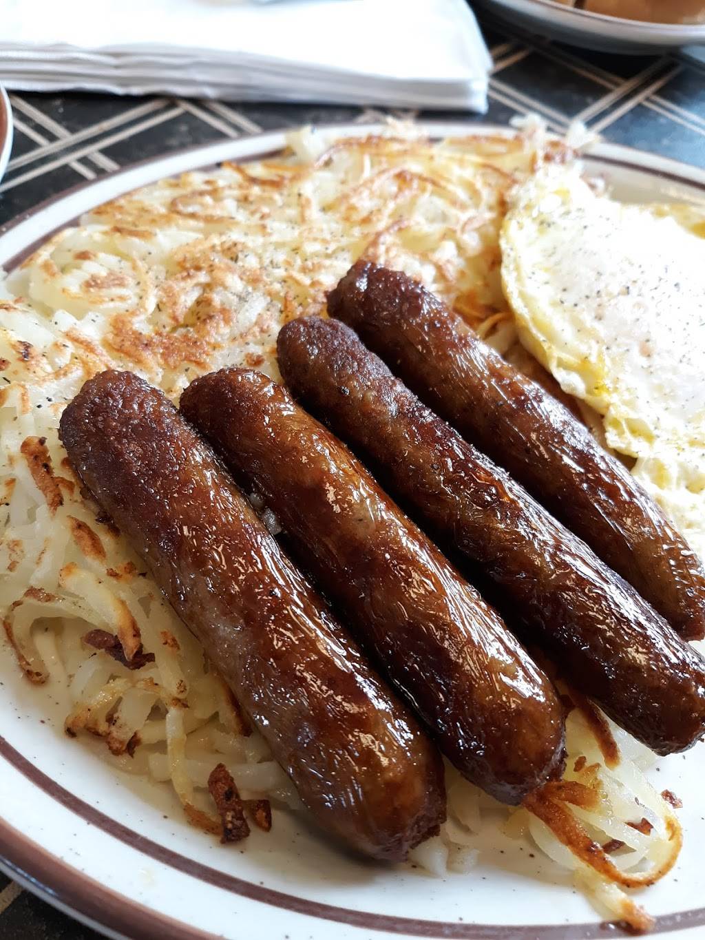 The Hut Diner | restaurant | 27090 Grand River Ave, Redford Charter Twp, MI 48240, USA | 3135356359 OR +1 313-535-6359