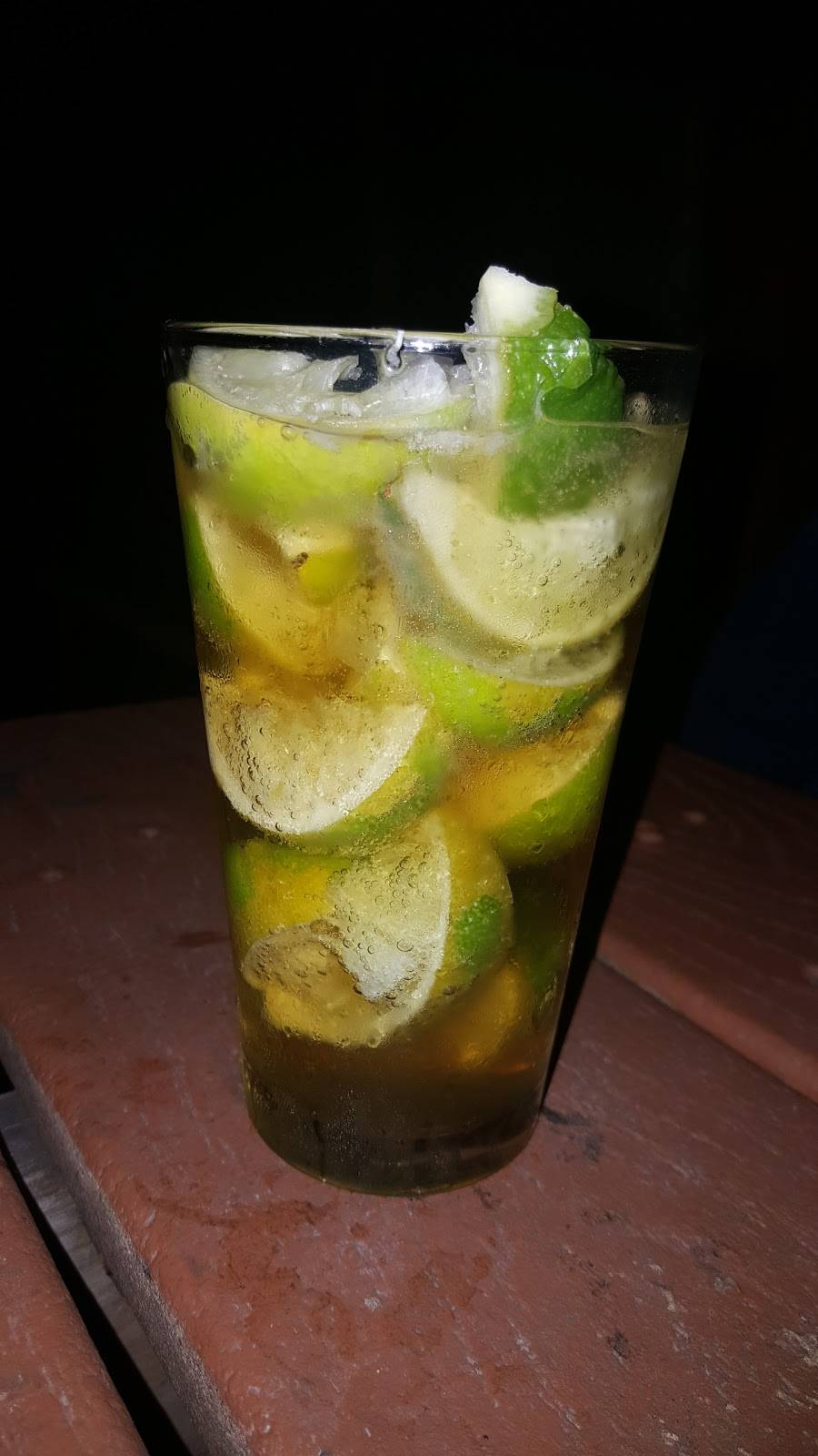 The Hideout Pub | restaurant | 12164 MoPac Expy, Austin, TX 78757, USA | 5128219093 OR +1 512-821-9093