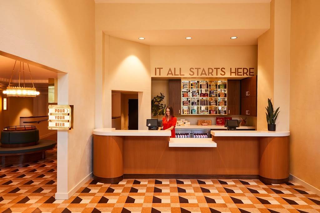 Mainzer | restaurant | 655 W Main St, Merced, CA 95340, USA | 2094464001 OR +1 209-446-4001