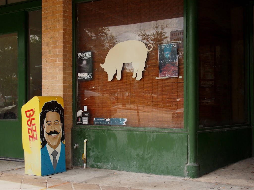 Underbelly | restaurant | 113 E Bay St, Jacksonville, FL 32202, USA | 9046998186 OR +1 904-699-8186