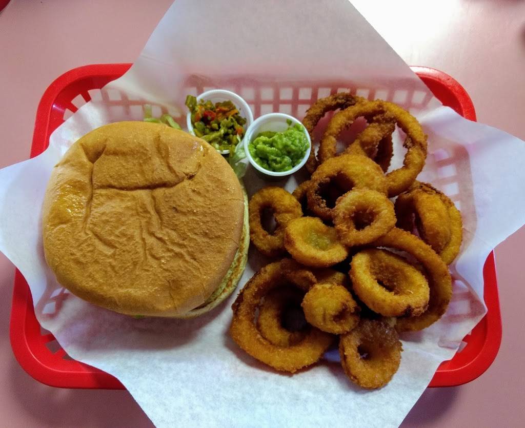 Bennys | restaurant | 1675 Bosque Farms Blvd, Bosque Farms, NM 87068, USA | 5058692210 OR +1 505-869-2210