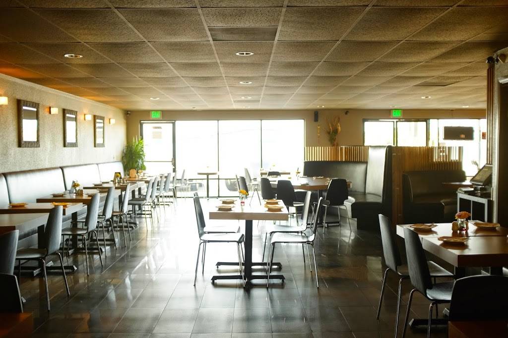 Sumran Thai Cuisine | restaurant | 6482 Westminster Blvd, Westminster, CA 92683, USA | 7148921149 OR +1 714-892-1149