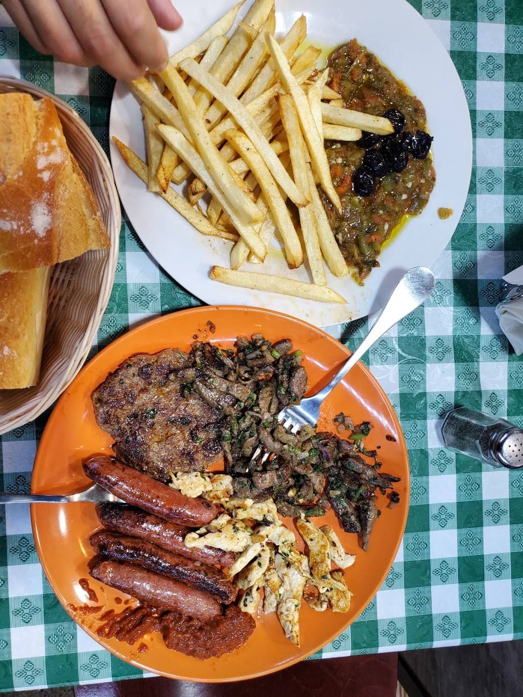 Merguez and Frites | restaurant | 40-06 25th Ave, Astoria, NY 11103, USA | 7182556253 OR +1 718-255-6253