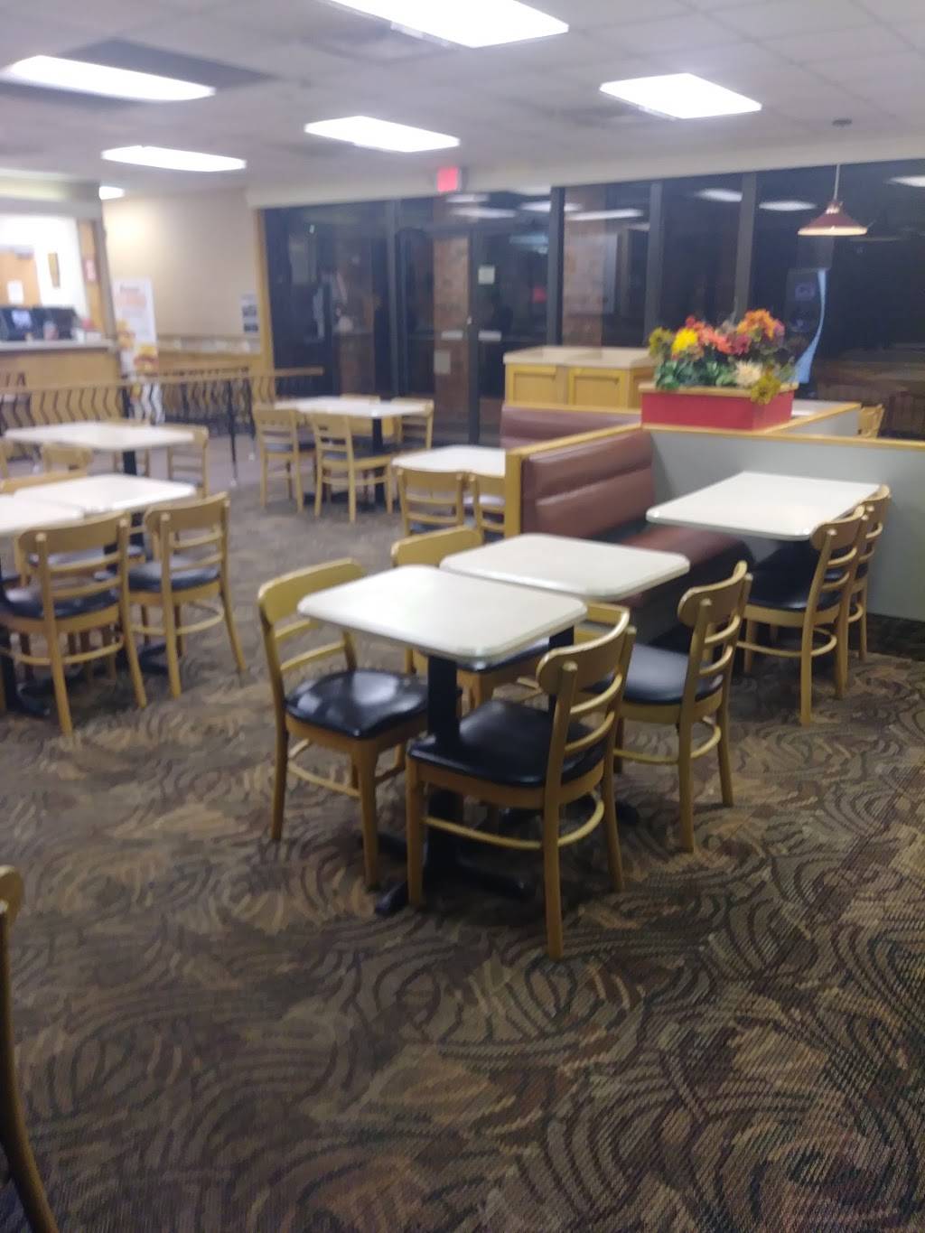 Wendys | restaurant | 6892 Garners Ferry Rd, Columbia, SC 29209, USA | 8037768440 OR +1 803-776-8440