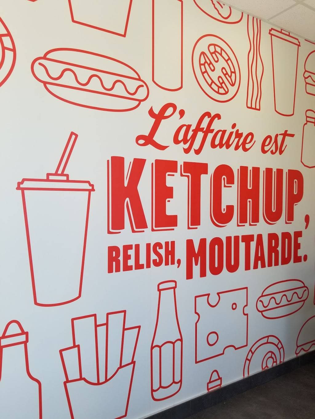 Valentine | restaurant | 3645 Chemin Gascon, Mascouche, QC J7L 3X6, Canada | 4503251110 OR +1 450-325-1110