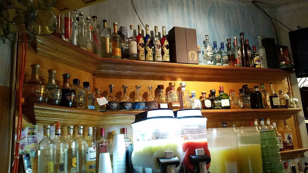 El Toro Mexican Restaurant | restaurant | 10901 Douglas Dr N, Champlin, MN 55316, USA | 7634259307 OR +1 763-425-9307