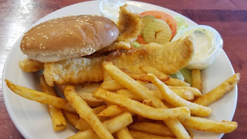 Omegas Family Restaurant | restaurant | 12026 IN-15, North Manchester, IN 46962, USA | 2609822999 OR +1 260-982-2999