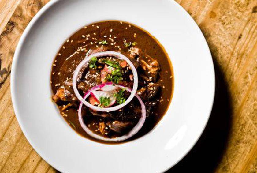 Amor a la Carta | restaurant | 14620 N Cave Creek Rd, Phoenix, AZ 85022, USA | 4804278190 OR +1 480-427-8190