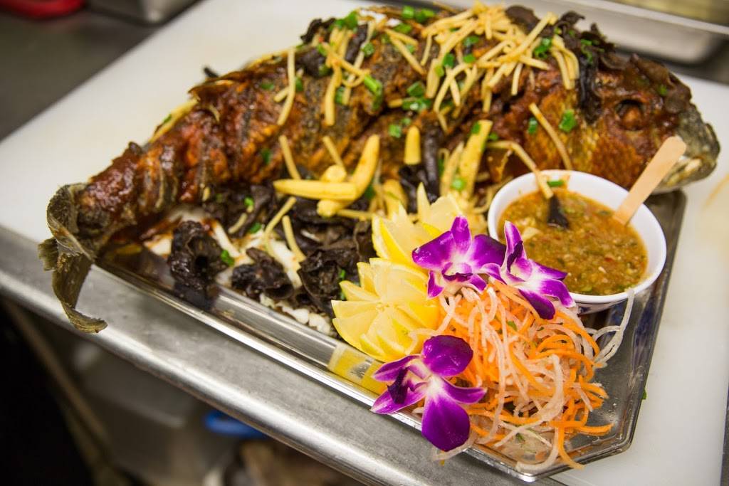 Chao Phya Thai Restaurant | restaurant | 45-480 Kaneohe Bay Dr A1F, Kaneohe, HI 96744, USA | 8082353555 OR +1 808-235-3555