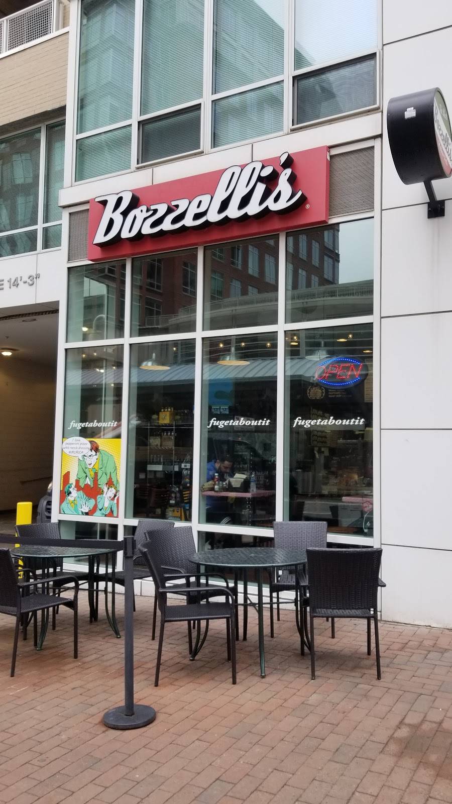 Bozzellis Italian Deli | restaurant | 2600 Crystal Dr, Arlington, VA 22202, USA | 5719704570 OR +1 571-970-4570