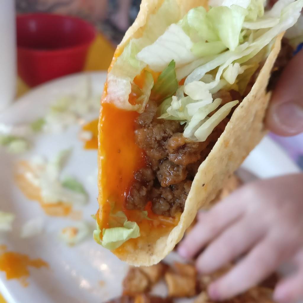 Fuzzys Taco Shop | restaurant | 5710 Rufe Snow Dr, North Richland Hills, TX 76180, USA | 8174853899 OR +1 817-485-3899