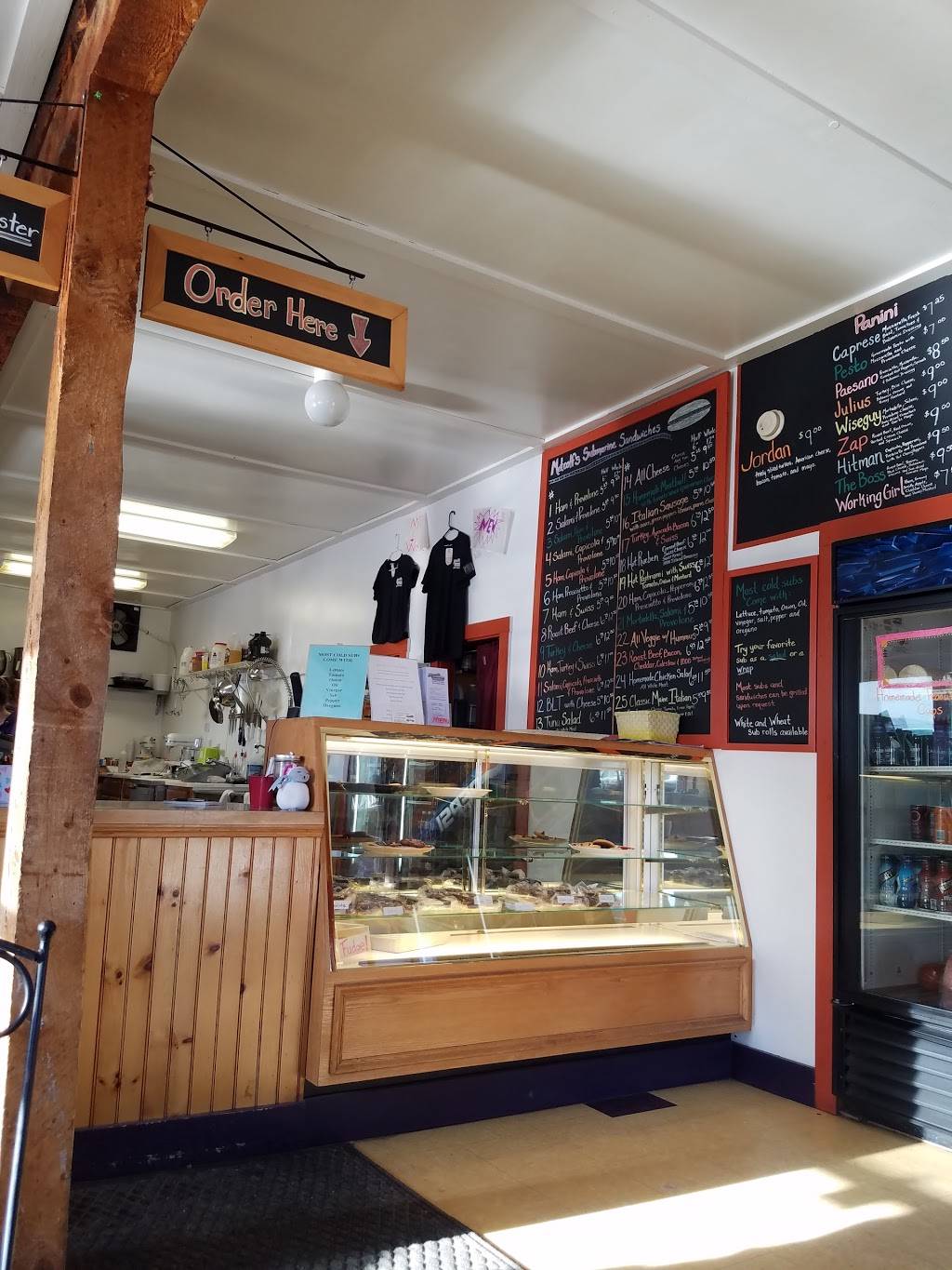 Metcalfs Submarine Sandwiches | restaurant | 49 Main St, Damariscotta, ME 04543, USA | 2075637827 OR +1 207-563-7827