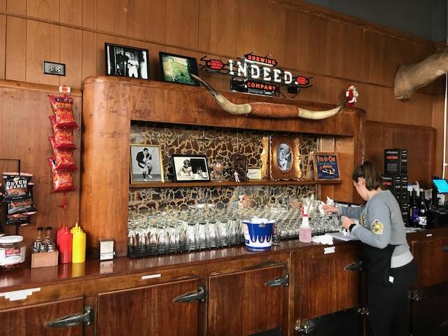 Bulls Horn Food and Drink | restaurant | 4563 S 34th Ave, Minneapolis, MN 55406, USA | 6122081378 OR +1 612-208-1378