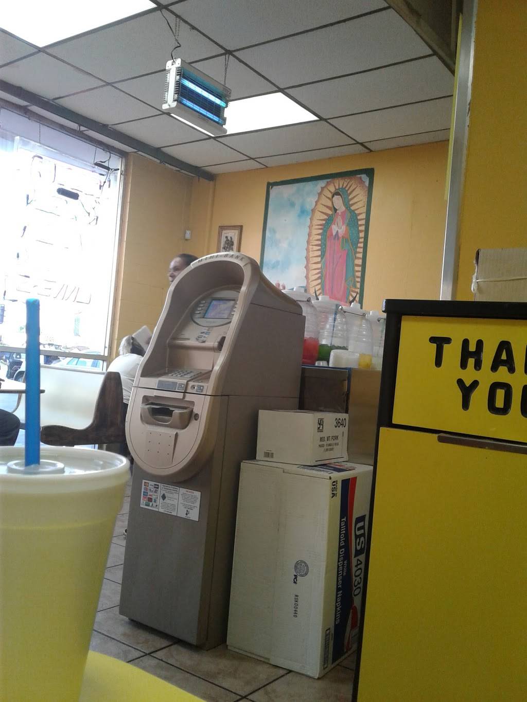 Tacos Mi Rincón Tapatio | restaurant | 13947 Foothill Blvd, Sylmar, CA 91342, USA | 8183627472 OR +1 818-362-7472