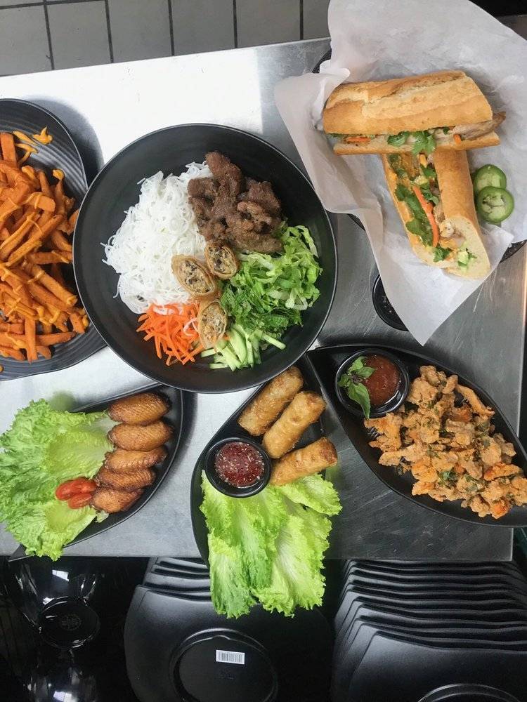 Kitchen 9 | restaurant | 320 S Main St, Santa Ana, CA 92701, USA | 6573357138 OR +1 657-335-7138