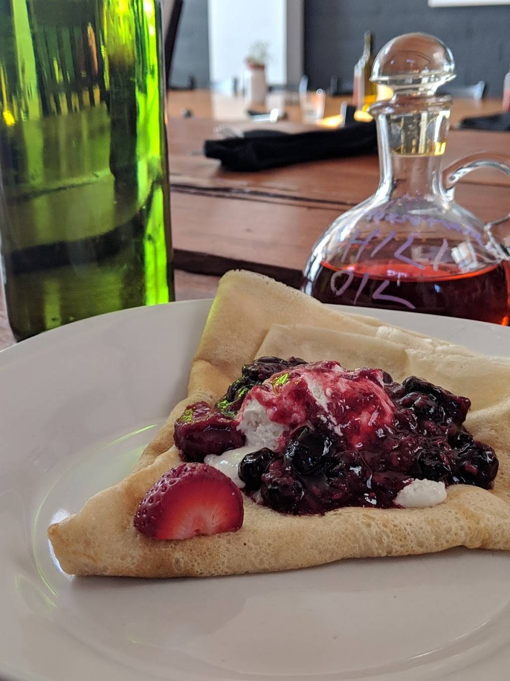 Nosh Pit Detroit | restaurant | 2995 Yemans St, Hamtramck, MI 48212, USA | 3134860777 OR +1 313-486-0777