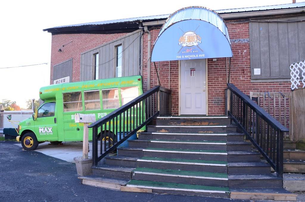 Big Shots Pub | restaurant | 700 S Nichols Ave, Muncie, IN 47303, USA | 7657418019 OR +1 765-741-8019