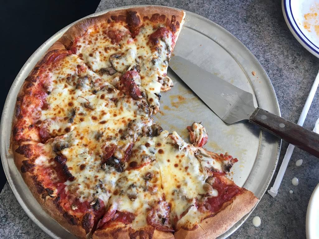 New York Pizza & Pasta | restaurant | 624 Indian Trail Road South, Indian Trail, NC 28079, USA | 7048216000 OR +1 704-821-6000