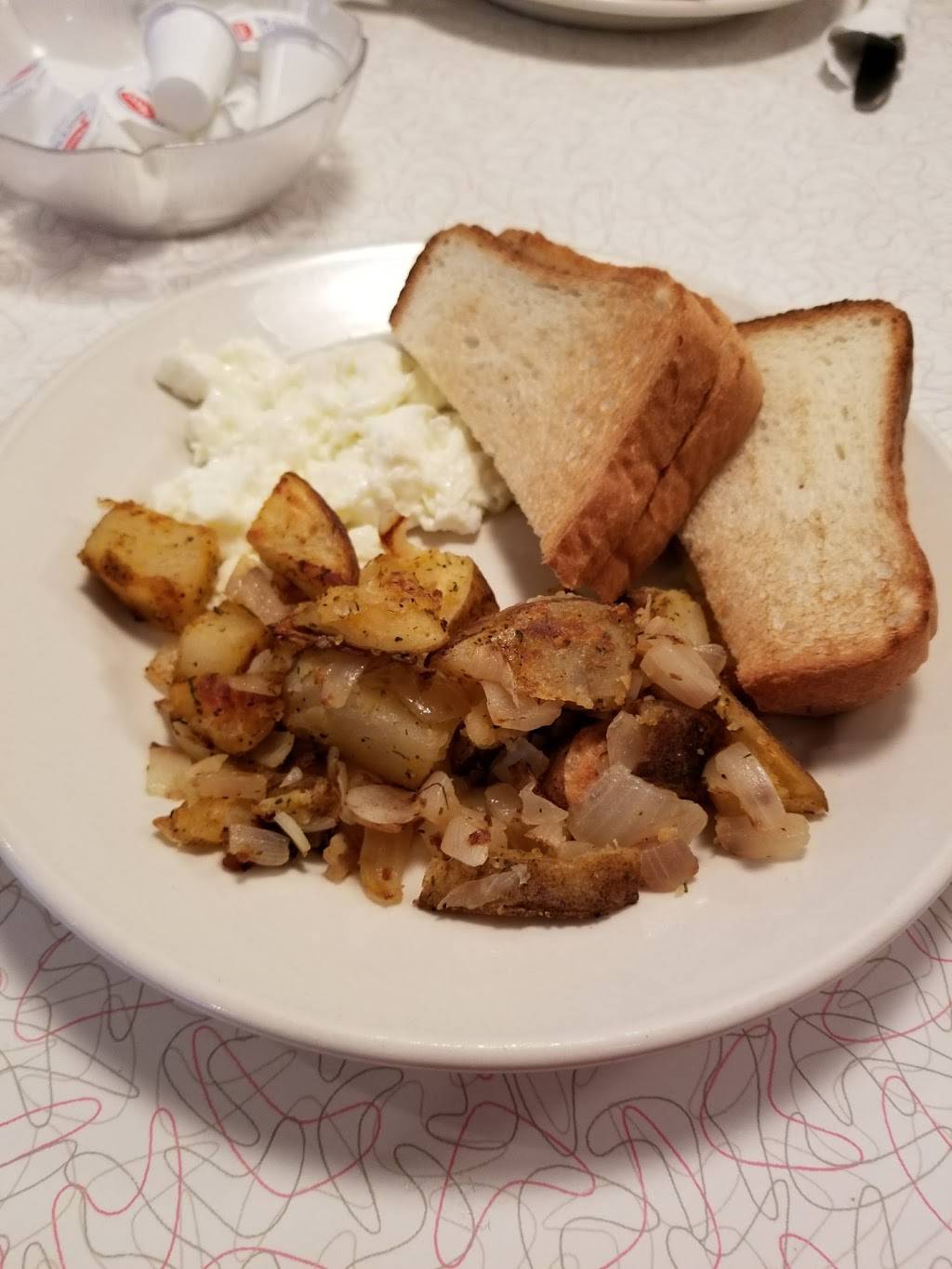 Fast Eddies Diner | restaurant | 320 Lafayette Rd, Hampton, NH 03842, USA | 6039262314 OR +1 603-926-2314