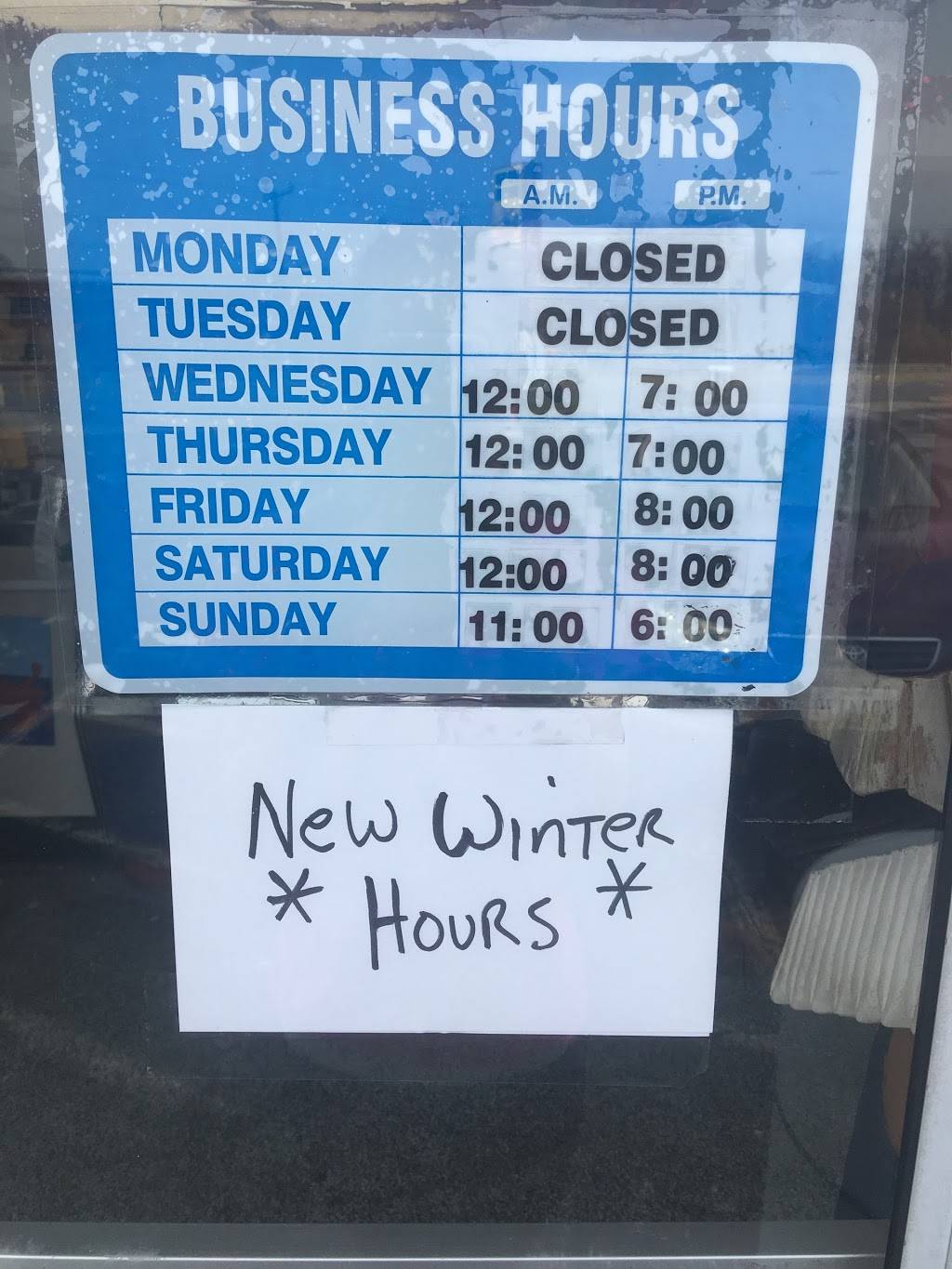 Salty Dogs Crab House Inc | restaurant | 4011 North Point Blvd, Dundalk, MD 21222, USA | 4103880515 OR +1 410-388-0515