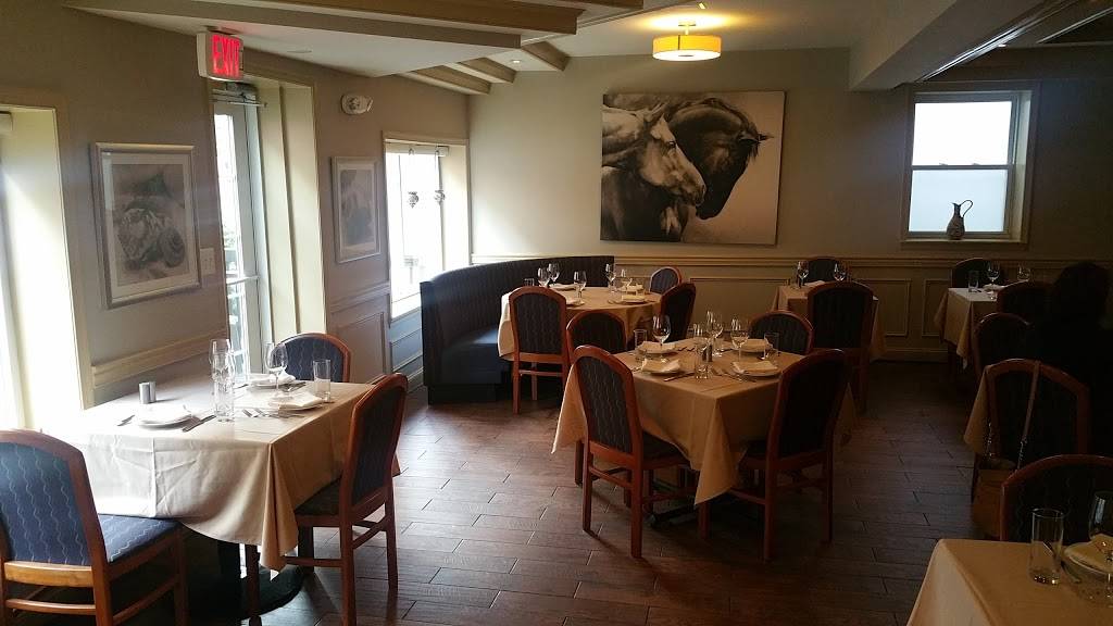 Yayla Bistro | restaurant | 2201 N Westmoreland St, Arlington, VA 22213, USA | 7035335600 OR +1 703-533-5600