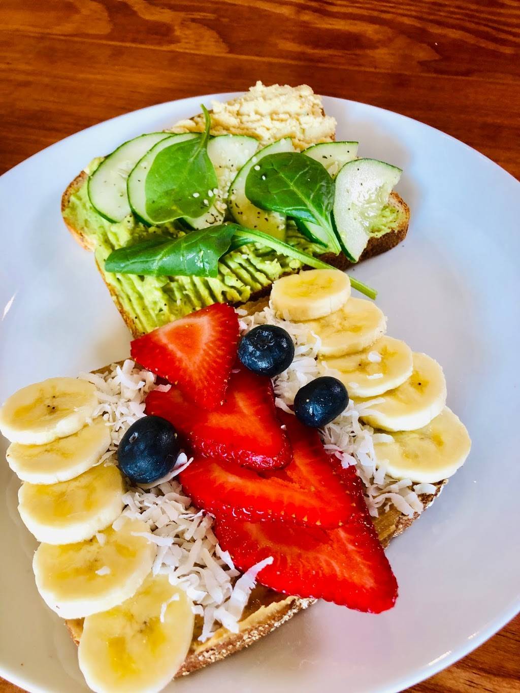 CFS Coffee Winter Park | bakery | 430 W New England Ave, Winter Park, FL 32789, USA | 4076372335 OR +1 407-637-2335