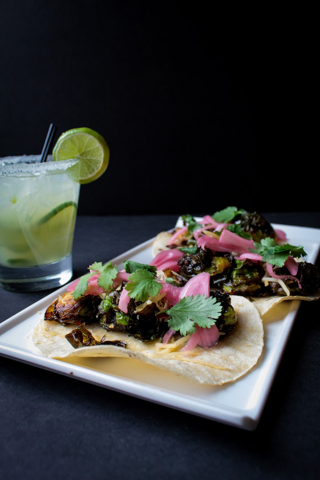 Station 81 Drink & Eatery | restaurant | 214 4th St E #110, St Paul, MN 55101, USA | 6514933204 OR +1 651-493-3204