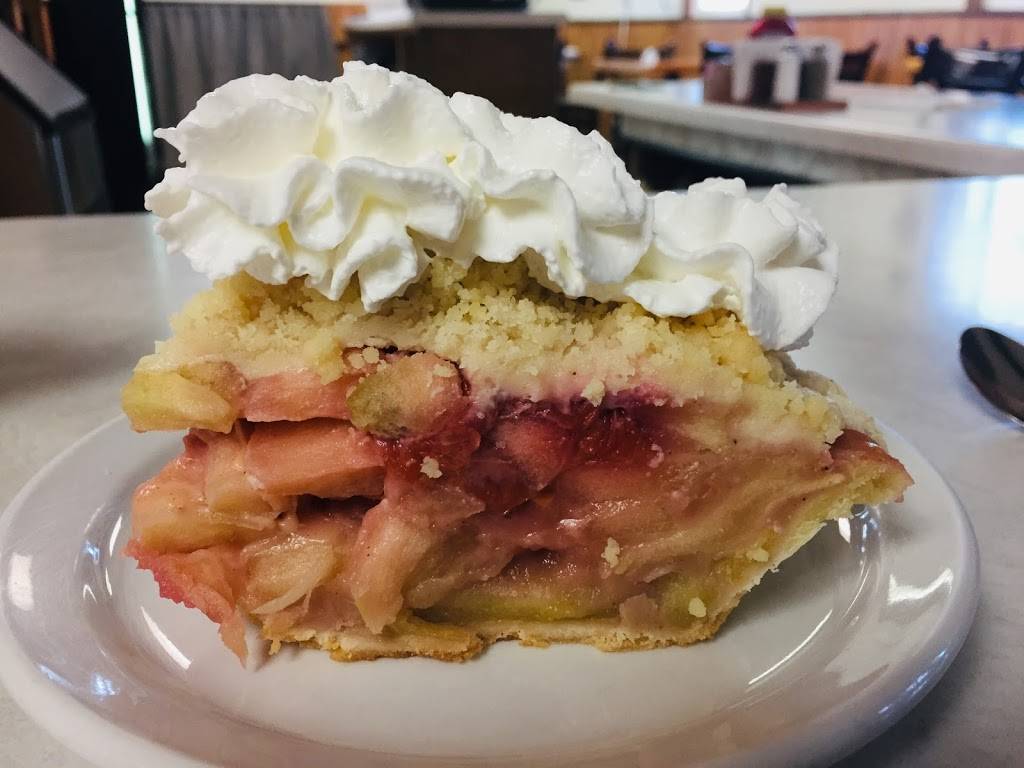 Country Skillet | restaurant | 320 S Main St, Adams, WI 53910, USA | 6083392929 OR +1 608-339-2929