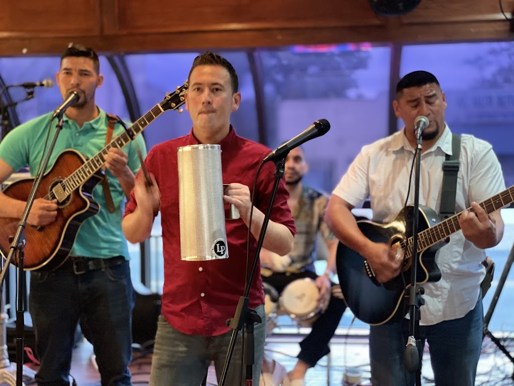 45 Sur Restaurant | restaurant | 649 Elizabeth Ave, Elizabeth, NJ 07206, USA | 9084224319 OR +1 908-422-4319