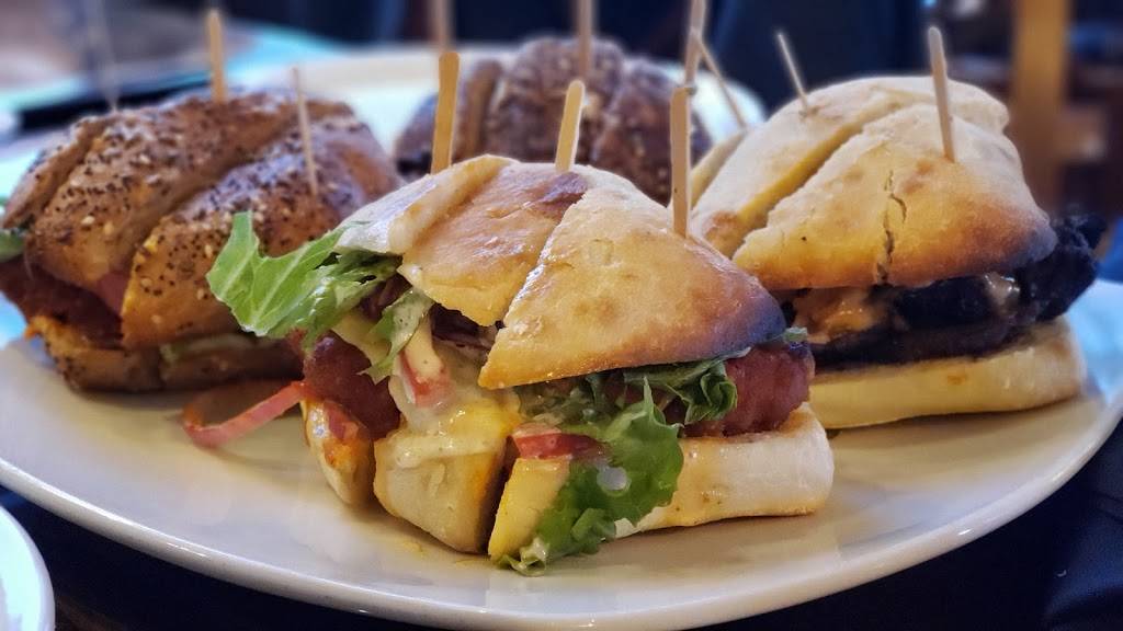 Petes | Restaurant & Brewhouse | meal takeaway | 3003 Douglas Blvd, Roseville, CA 95661, USA | 9164000006 OR +1 916-400-0006