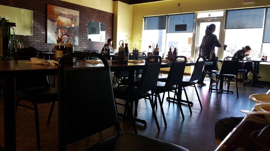 Yummie Pho | restaurant | 7520 W Clearwater Ave # B, Kennewick, WA 99336, USA | 5097831273 OR +1 509-783-1273