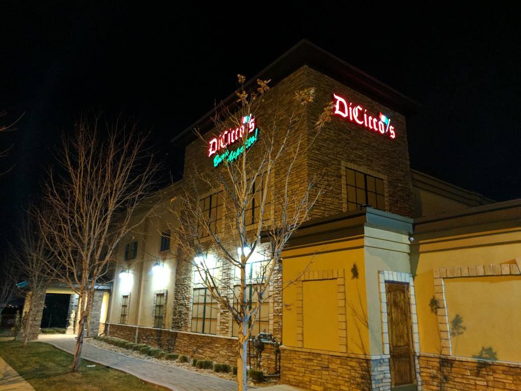 DiCiccos Italian Restaurant | restaurant | 6701 Tower Rd, Denver, CO 80249, USA | 3035741956 OR +1 303-574-1956