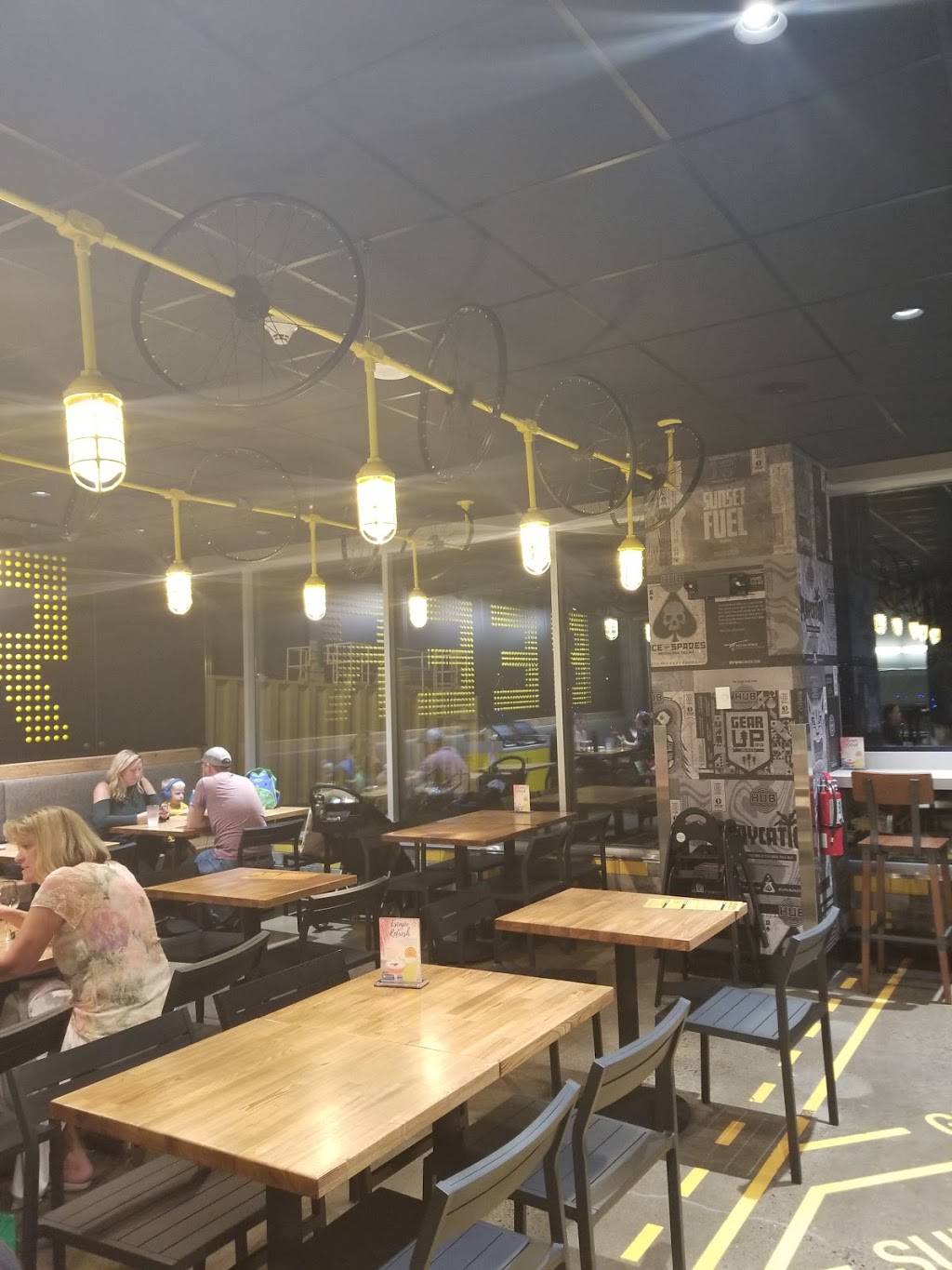 Hopworks Urban Brewery | restaurant | PDX AIRPORT 7000 NE Airport Way, Concourse E, Portland, OR 97218, USA | 5719820358 OR +1 571-982-0358