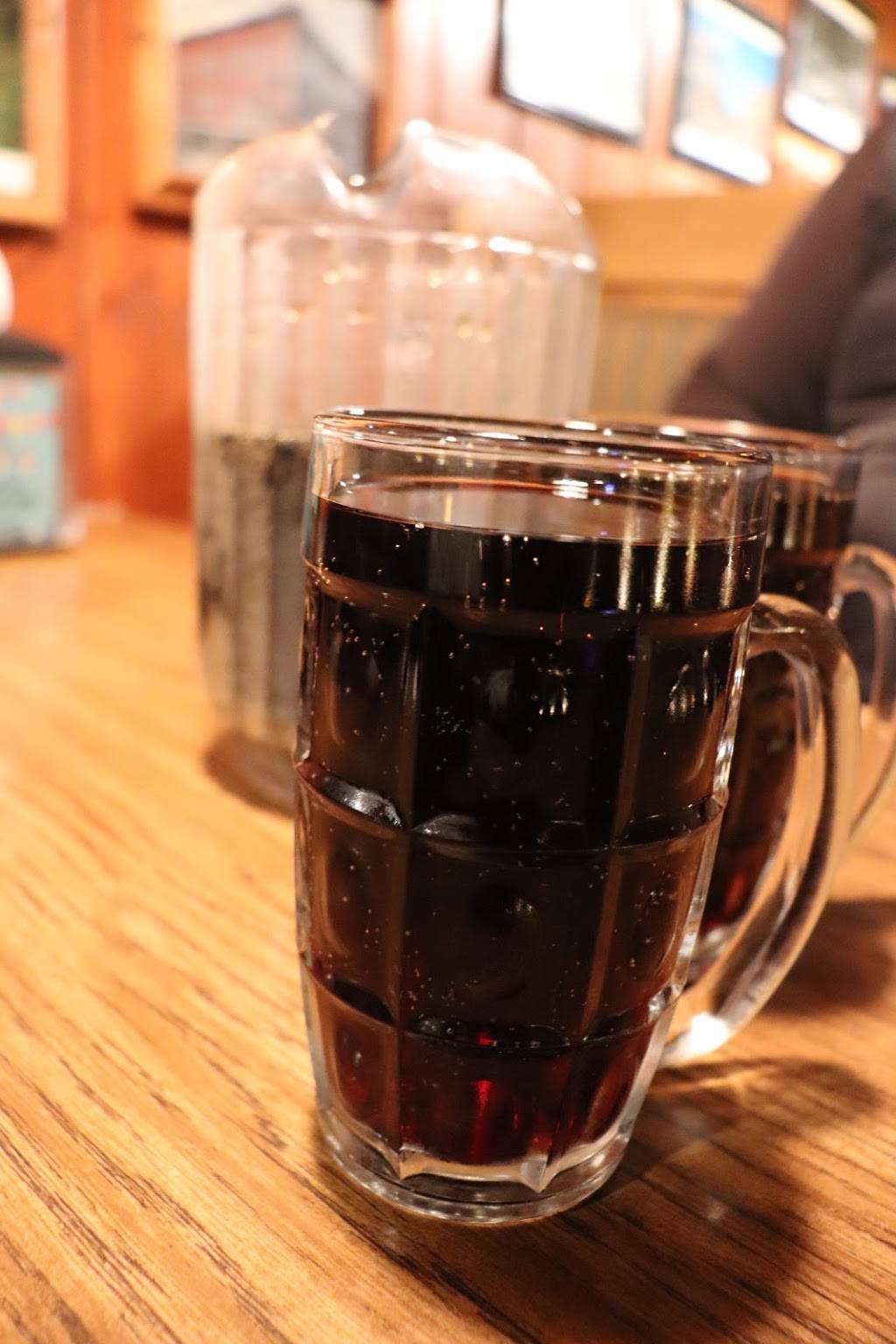 Raffertys Pizza | restaurant | 14136 Baxter Dr, Brainerd, MN 56401, USA | 2188295804 OR +1 218-829-5804