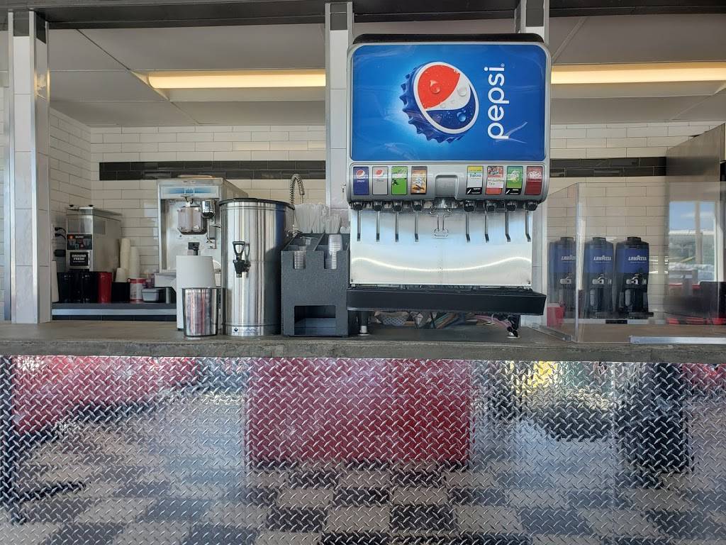 Debbies Drive In | restaurant | 663 W Agate Ave, Granby, CO 80446, USA | 9705573370 OR +1 970-557-3370