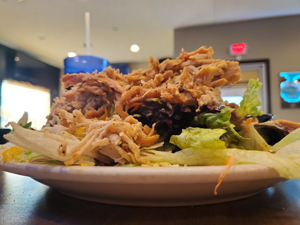 Big Js Road House | restaurant | 510 Cliff Ave, Harrisburg, SD 57032, USA | 6057678000 OR +1 605-767-8000