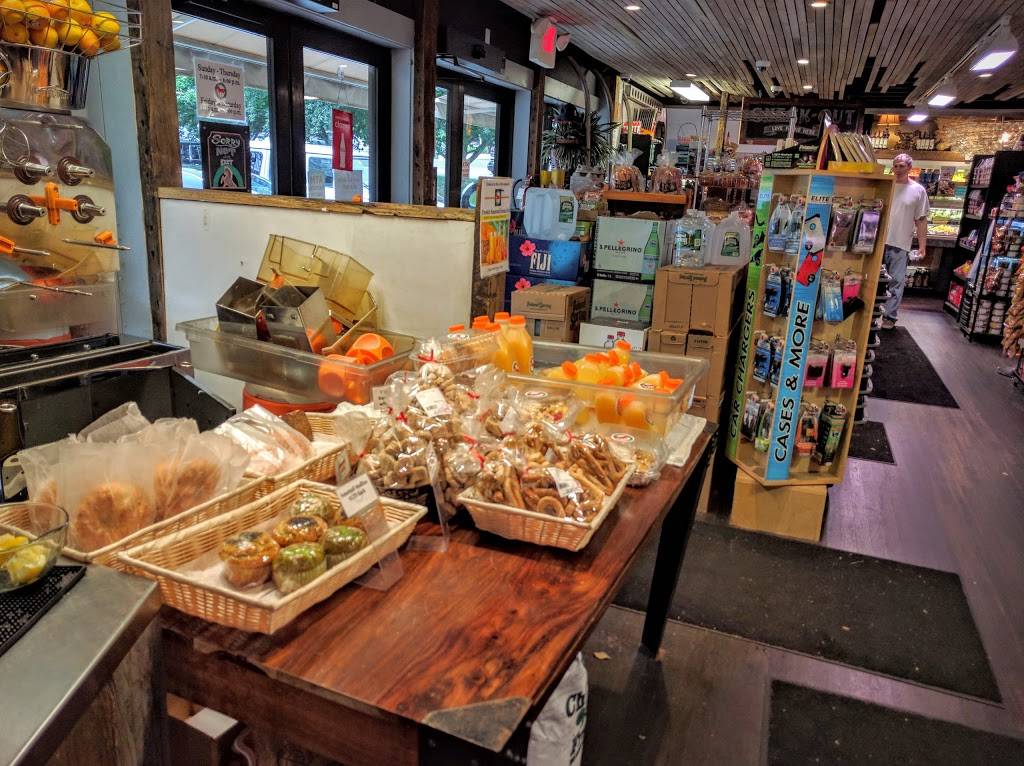 Red Horse Market | meal takeaway | 74 Montauk Hwy, East Hampton, NY 11937, USA | 6313249500 OR +1 631-324-9500