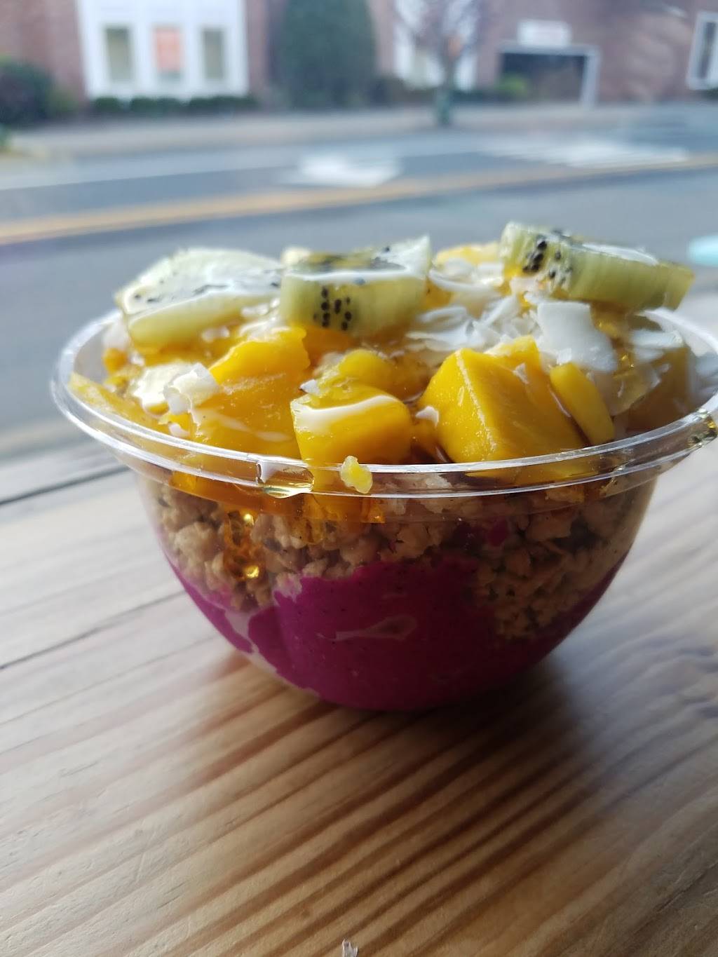 Playa Bowls of Ridgewood | restaurant | 305 E Ridgewood Ave, Ridgewood, NJ 07450, USA | 2016392700 OR +1 201-639-2700