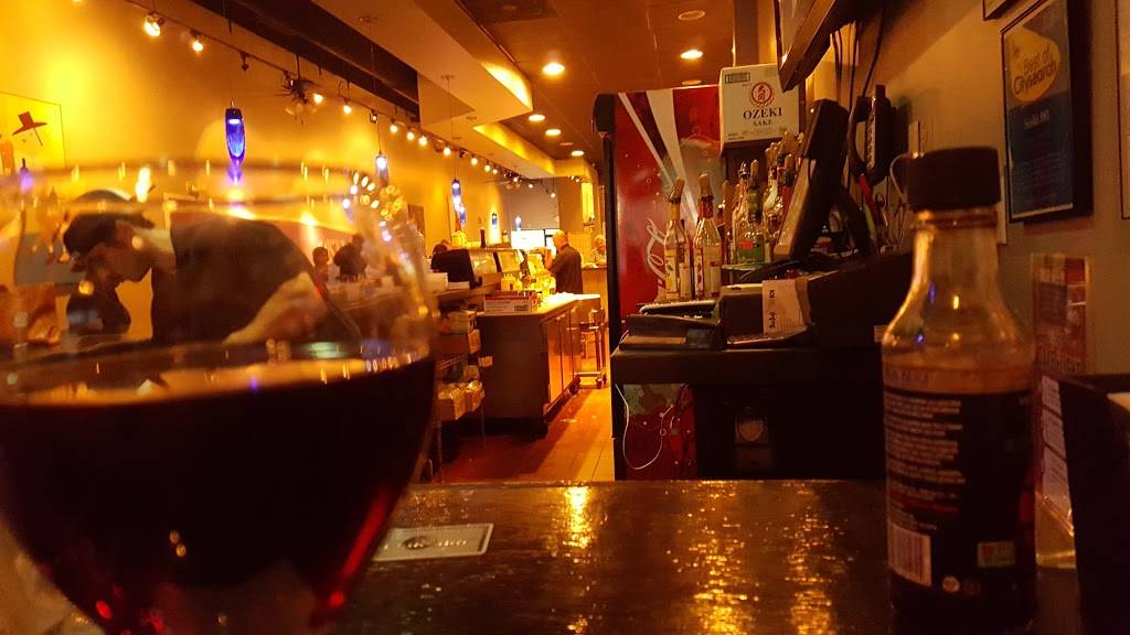 Sushi 101 Charlotte | restaurant | 1730 E Woodlawn Rd F, Charlotte, NC 28209, USA | 7046720990 OR +1 704-672-0990