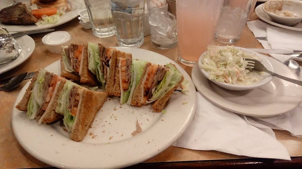 Elmhurst Family Restaurant | restaurant | 441 W Lake St, Elmhurst, IL 60126, USA | 6302790444 OR +1 630-279-0444