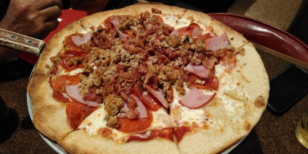 Roosters Grille & Pizzaria | restaurant | 1000 5th St, Calhan, CO 80808, USA | 7193473280 OR +1 719-347-3280