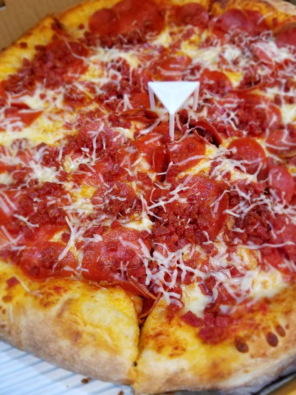 Garlic Jims Famous Gourmet Pizza | meal delivery | 1900 NE 162nd Ave, Vancouver, WA 98684, USA | 3607182969 OR +1 360-718-2969