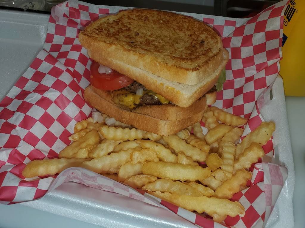 That 1 Place | restaurant | 370 N Adams St, Saginaw, MI 48604, USA | 9897599580 OR +1 989-759-9580