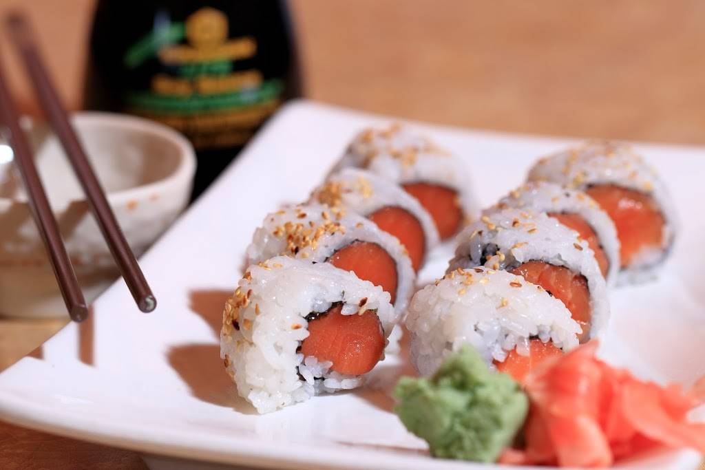 Taste Of Asia | restaurant | 130 NW John Jones Dr #206, Burleson, TX 76028, USA | 8174262239 OR +1 817-426-2239