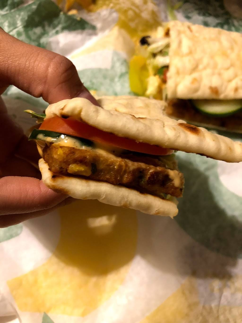 Subway | restaurant | 1129 Union Ave, Bakersfield, CA 93307, USA | 6613237100 OR +1 661-323-7100