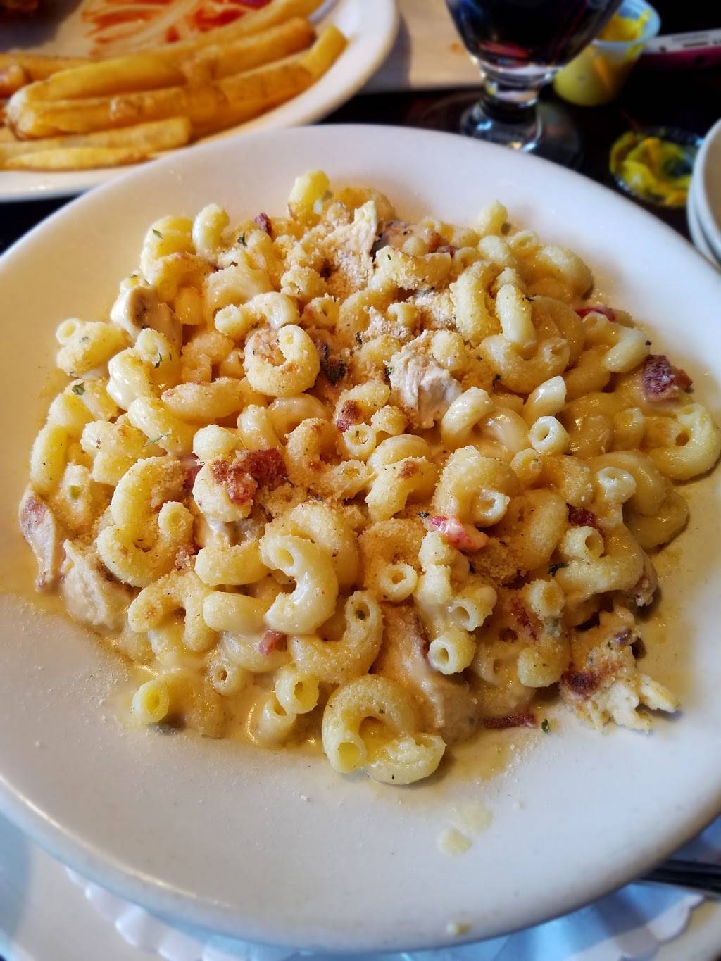 Sean Patricks Restaurant | restaurant | 3480 Millersport Hwy, Getzville, NY 14068, USA | 7166361709 OR +1 716-636-1709