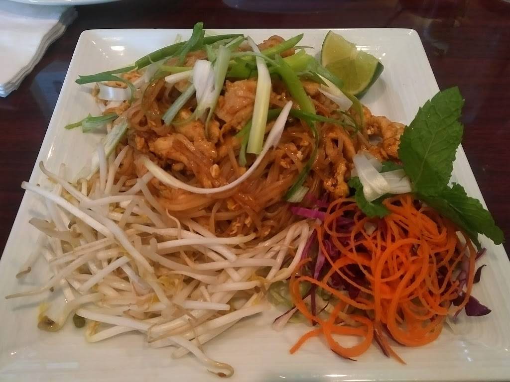 Thai Cuisine & Noodle House - Trad. Thai, Noodles, & Pho | restaurant | 2005 Commonwealth Dr, Charlottesville, VA 22901, USA | 4349741326 OR +1 434-974-1326