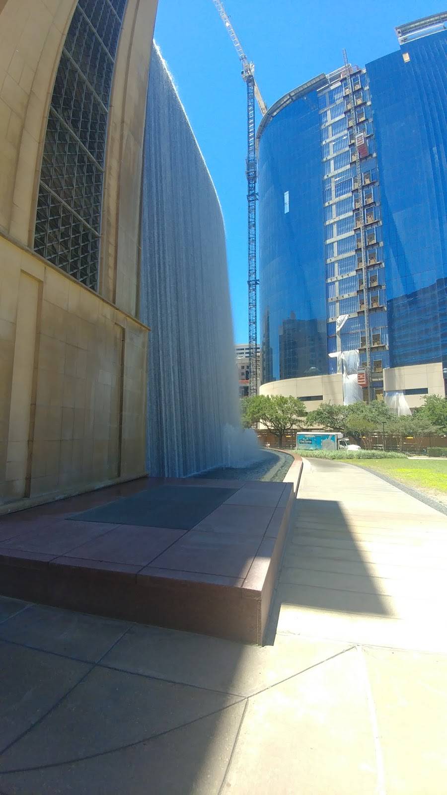 Chick-fil-A | restaurant | 6550 Bertner Ave, Houston, TX 77030, USA | 7137490477 OR +1 713-749-0477